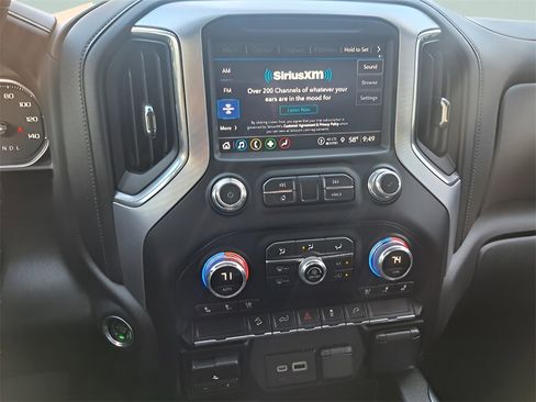 Used 2022 GMC Sierra 1500 SLT w/ SLT Premium Package image 11