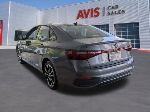 Used 2025 Volkswagen Jetta Sport FWD image 10