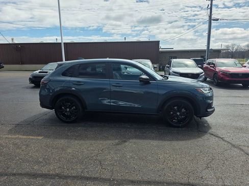 New 2026 Honda HR-V Sport image 2