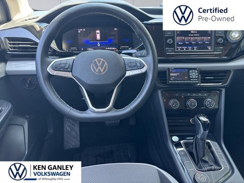 Certified 2024 Volkswagen Taos S AWD/4WD image 15