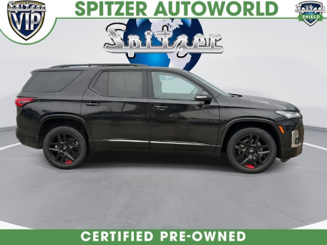 Used 2023 Chevrolet Traverse Premier w/ Redline Edition AWD/4WD image 17