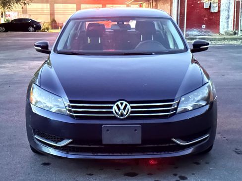 Used 2013 Volkswagen Passat 2.5 S image 5