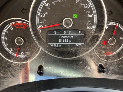 Used 2019 Volkswagen Beetle 2.0T SE w/ SE Premium Package image 21