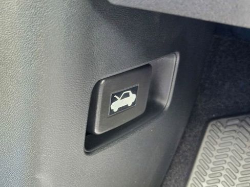 New 2026 Honda HR-V Sport image 17