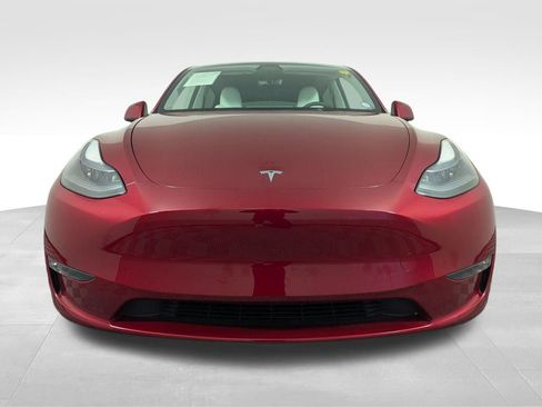 Used 2024 Tesla Model Y Long Range image 52