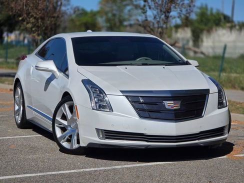Used 2016 Cadillac ELR image 2