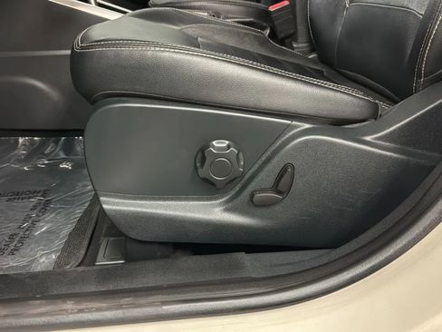 Used 2020 Ford EcoSport Titanium AWD/4WD image 17