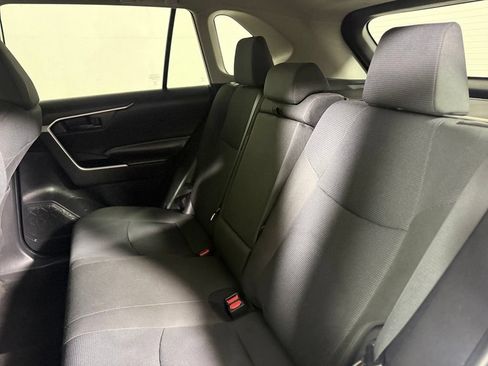 Used 2023 Toyota RAV4 LE AWD/4WD image 22