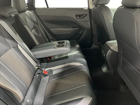 Certified 2025 Subaru Crosstrek 2.5i Limited w/ Crosstrek Mirror Package image 23