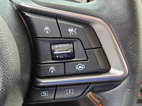 Used 2023 Subaru Crosstrek 2.0i Premium AWD/4WD image 25