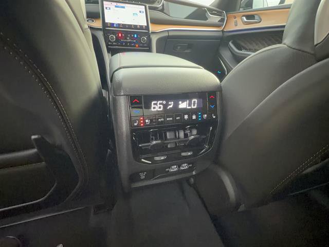 Used 2023 Jeep Grand Cherokee L Summit AWD/4WD image 28