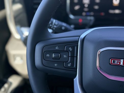 New 2026 GMC Sierra 2500 SLT w/ SLT Premium Package image 14