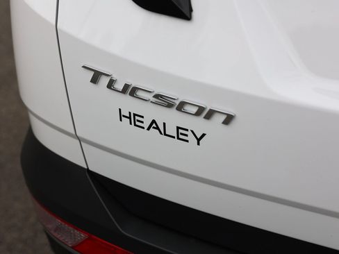 Used 2024 Hyundai Tucson SEL w/ Convenience Package AWD/4WD image 9