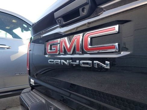 New 2026 GMC Canyon AT4 AWD/4WD image 7