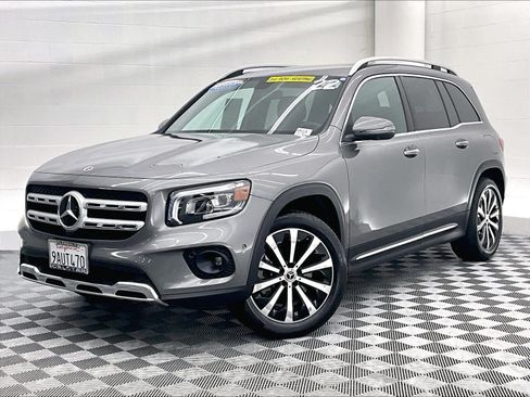Certified 2022 Mercedes-Benz GLB 250 4MATIC image 13
