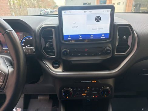 Used 2022 Ford Bronco Sport Outer Banks w/ Tech Package image 18