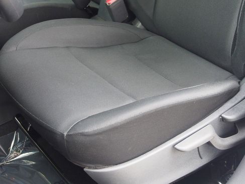 Used 2023 Nissan Kicks S FWD image 17