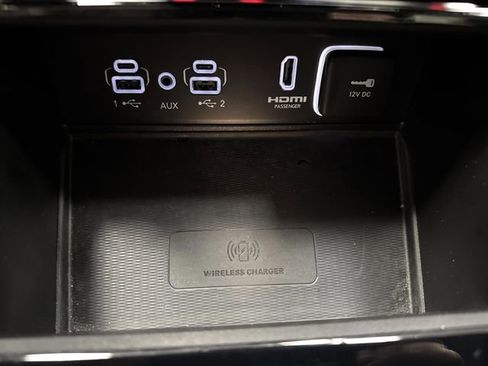 Used 2023 Jeep Grand Cherokee 4WD 4xe w/ Luxury Tech Group II image 26