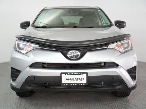 Used 2018 Toyota RAV4 LE w/ All Weather Liner Package FWD image 2