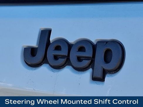 Used 2019 Jeep Grand Cherokee Limited X image 33