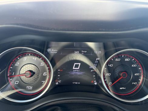 Used 2021 Dodge Charger SXT w/ Driver Convenience Group AWD/4WD image 16