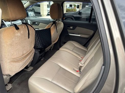 Used 2013 Ford Edge SEL FWD image 15