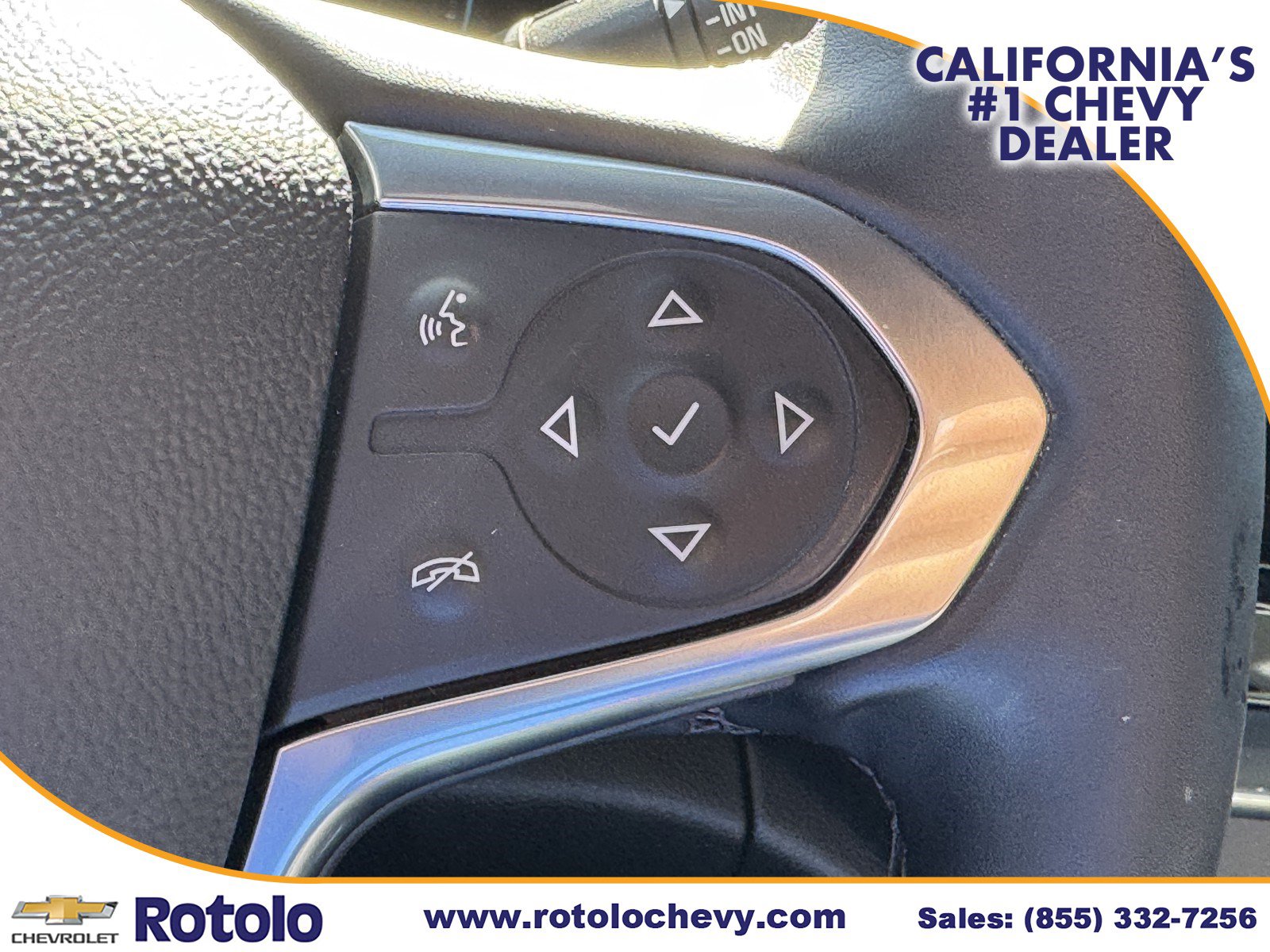 Used 2023 Chevrolet Traverse LT FWD image 24