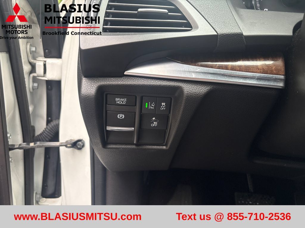 Used 2019 Acura MDX SH-AWD image 22