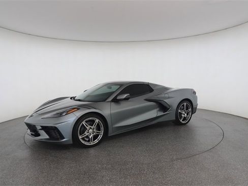 Used 2022 Chevrolet Corvette Stingray Convertible w/ 1LT image 5
