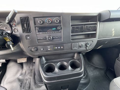 Used 2021 Chevrolet Express 2500 w/ Driver Convenience Package image 32