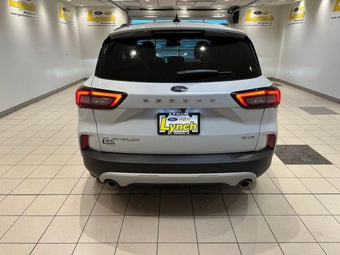 Used 2025 Ford Escape Platinum image 22