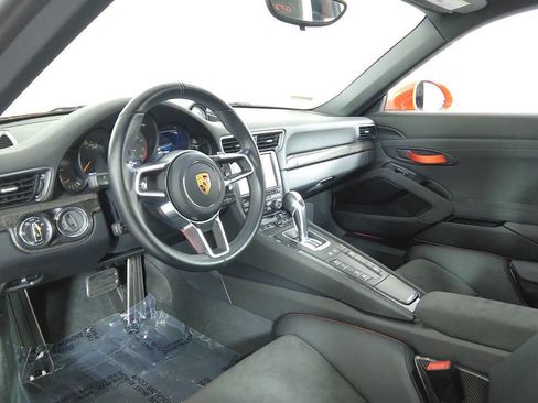 Used 2016 Porsche 911 GT3 RS image 4