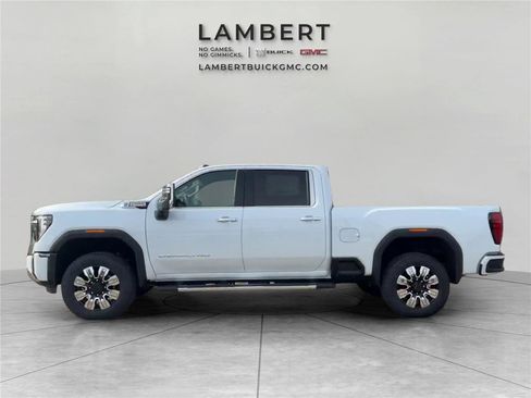 New 2026 GMC Sierra 2500 Denali w/ Denali Reserve Package image 2