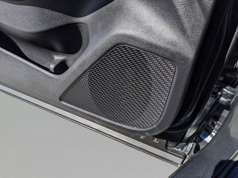 Used 2024 Mitsubishi Outlander SE image 24