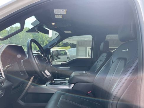 Used 2016 Ford F150 Platinum w/ Equipment Group 701A Luxury AWD/4WD image 23