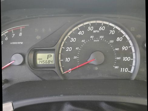 Used 2014 Toyota Sienna LE FWD image 23