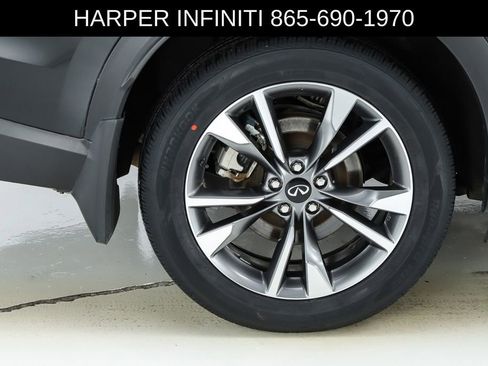 Used 2023 INFINITI QX60 Luxe w/ Performance Audio Package AWD/4WD image 14