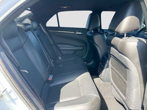 Used 2021 Chrysler 300 S w/ Comfort Group RWD image 27