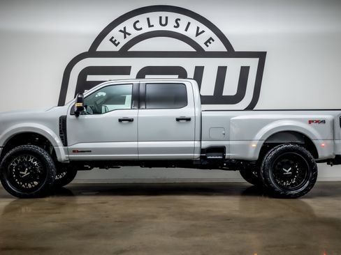 Used 2026 Ford F450 Platinum w/ Platinum Plus Package AWD/4WD image 7