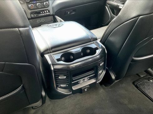 Used 2021 RAM 1500 Laramie w/ Sport Appearance Package AWD/4WD image 11