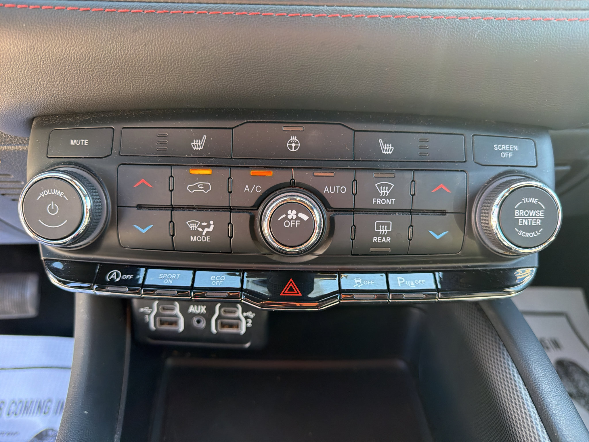 Used 2025 Dodge Durango GT RWD image 21