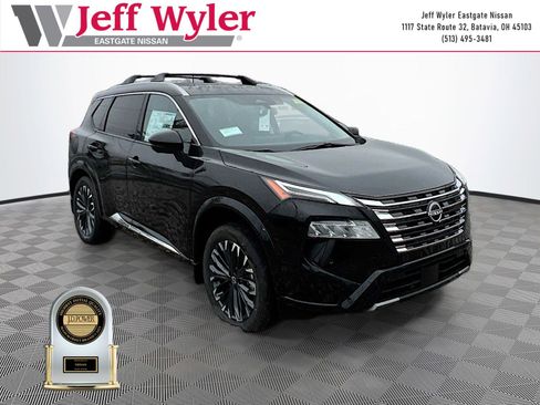 New 2026 Nissan Rogue Platinum w/ Platinum Premium Package AWD/4WD image 1