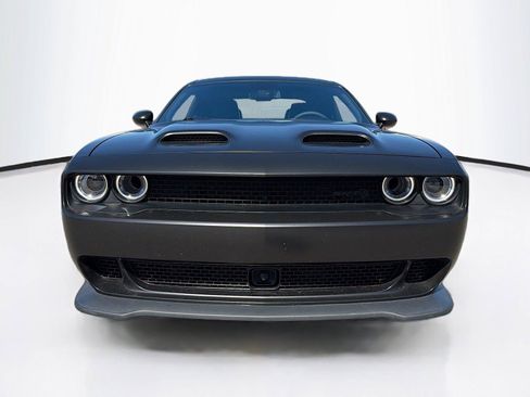 Used 2023 Dodge Challenger SRT Hellcat RWD image 8