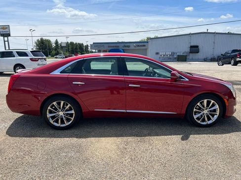 Used 2013 Cadillac XTS Luxury w/ Driver Awareness Package FWD image 4