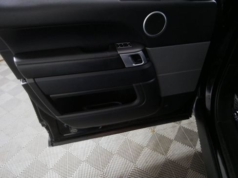 Used 2016 Land Rover Range Rover Sport SE AWD/4WD image 15