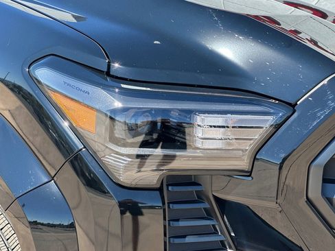 New 2026 Toyota Tacoma SR5 image 31