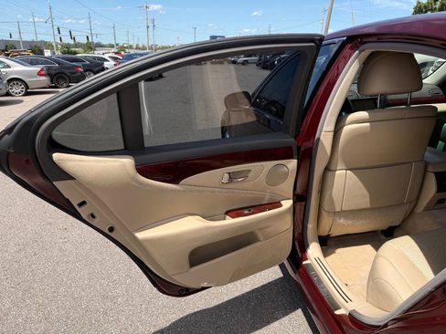 Used 2009 Lexus LS 460 RWD image 22