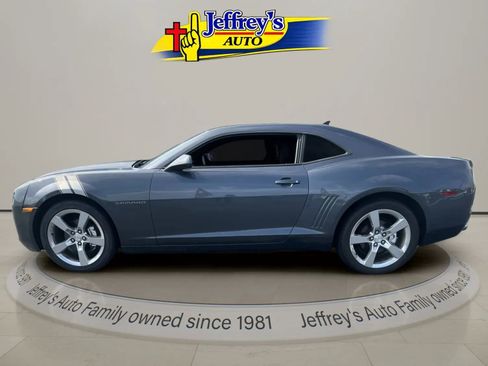 Used 2010 Chevrolet Camaro LT w/ RS Package RWD image 2