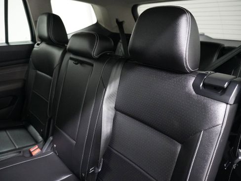 Used 2021 Volkswagen Atlas SE w/ Panoramic Sunroof Package image 12