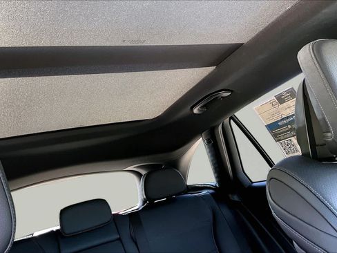 Used 2024 Mercedes-Benz GLC 300 4MATIC image 14